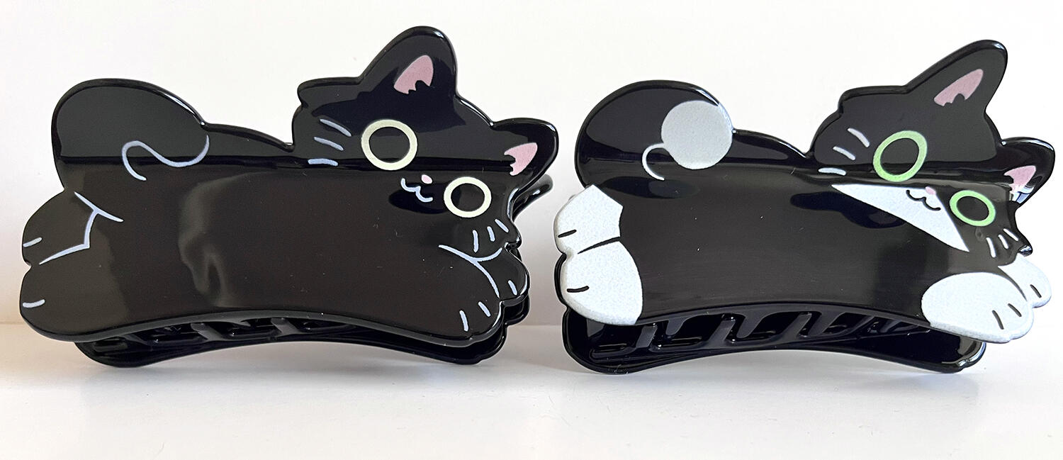 Black Cat & Tuxedo Cat Hair Claws